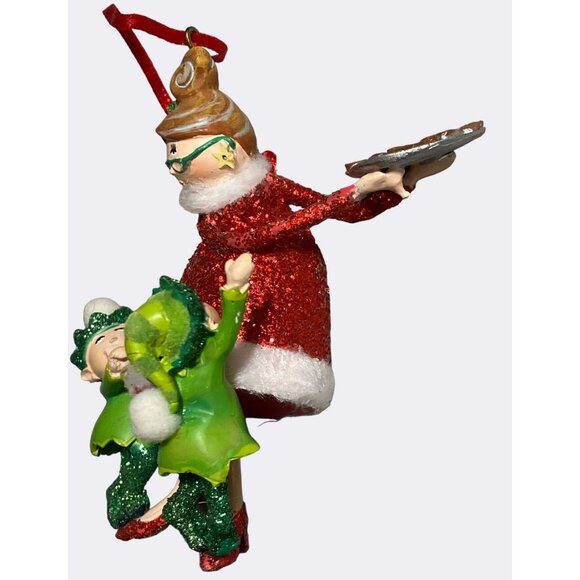 Department 56 "Mrs Clauses' Cookies" Christmas Ornament - Picture 5 of 9